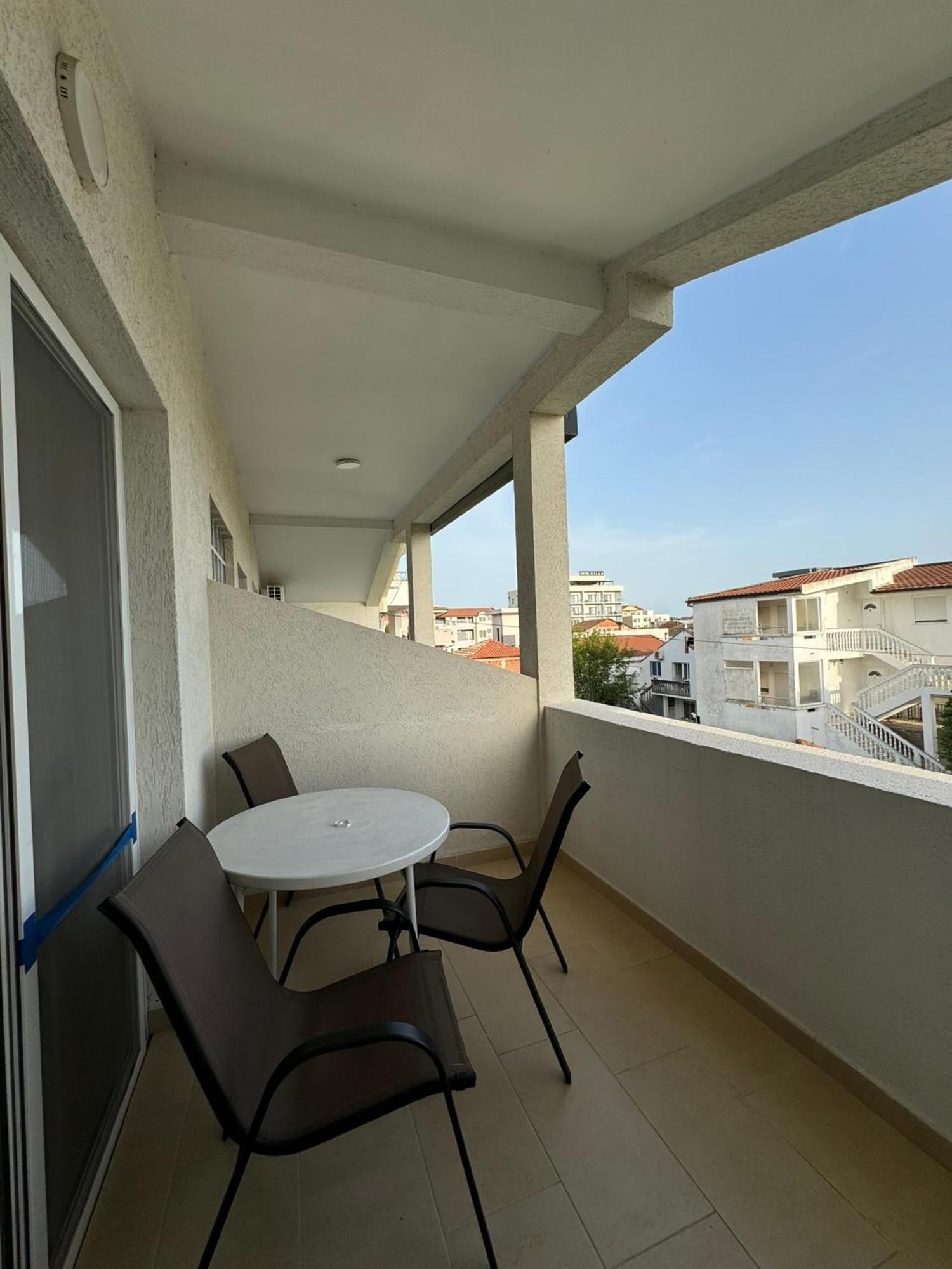 Berin Apartments Ulcinj Buitenkant foto