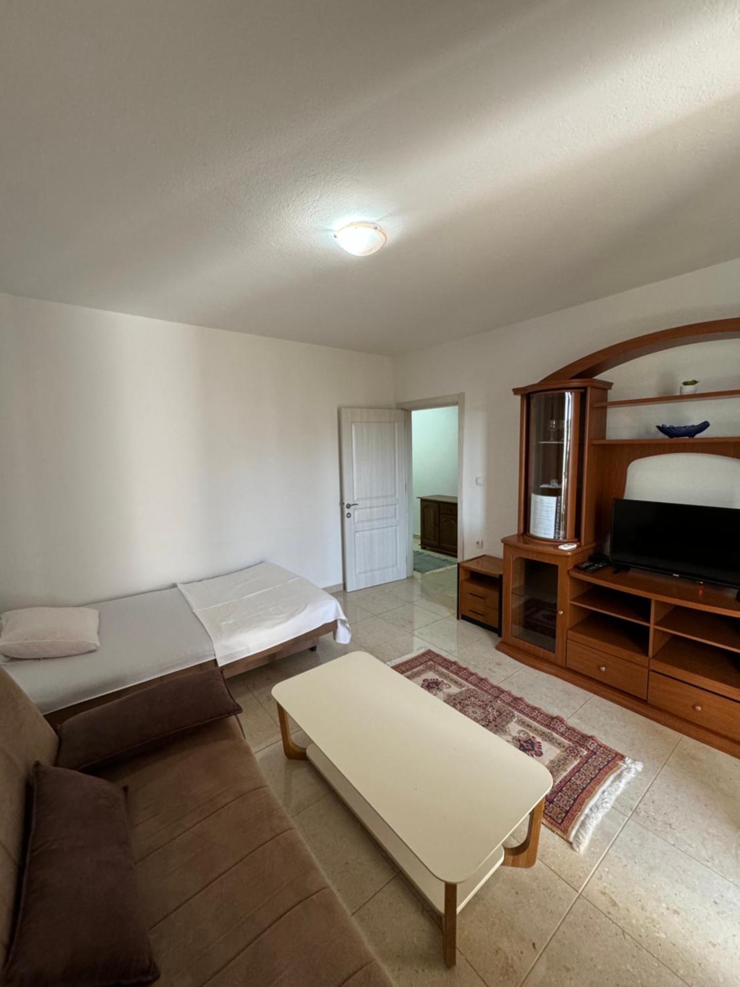 Berin Apartments Ulcinj Buitenkant foto