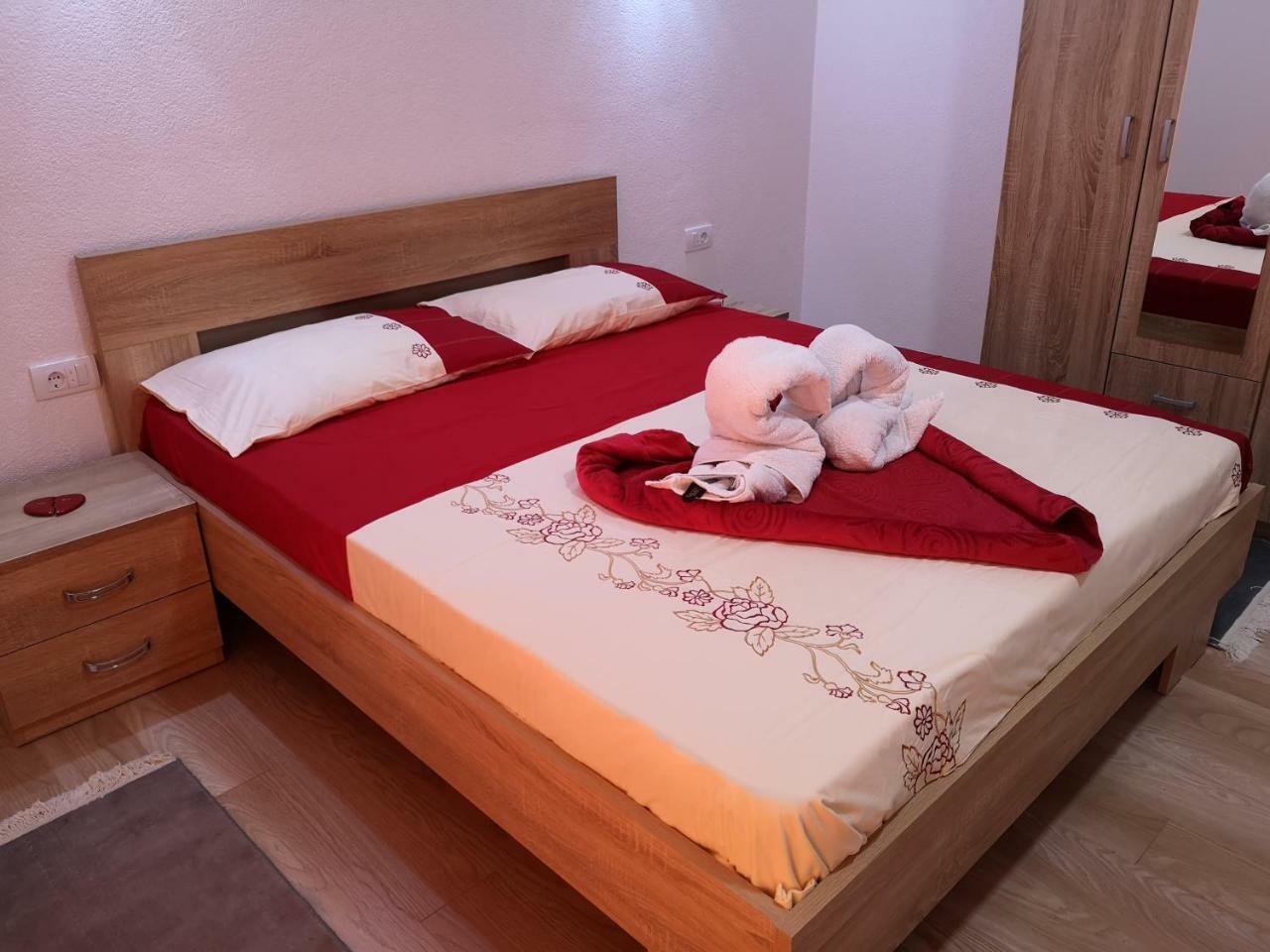 Berin Apartments Ulcinj Buitenkant foto
